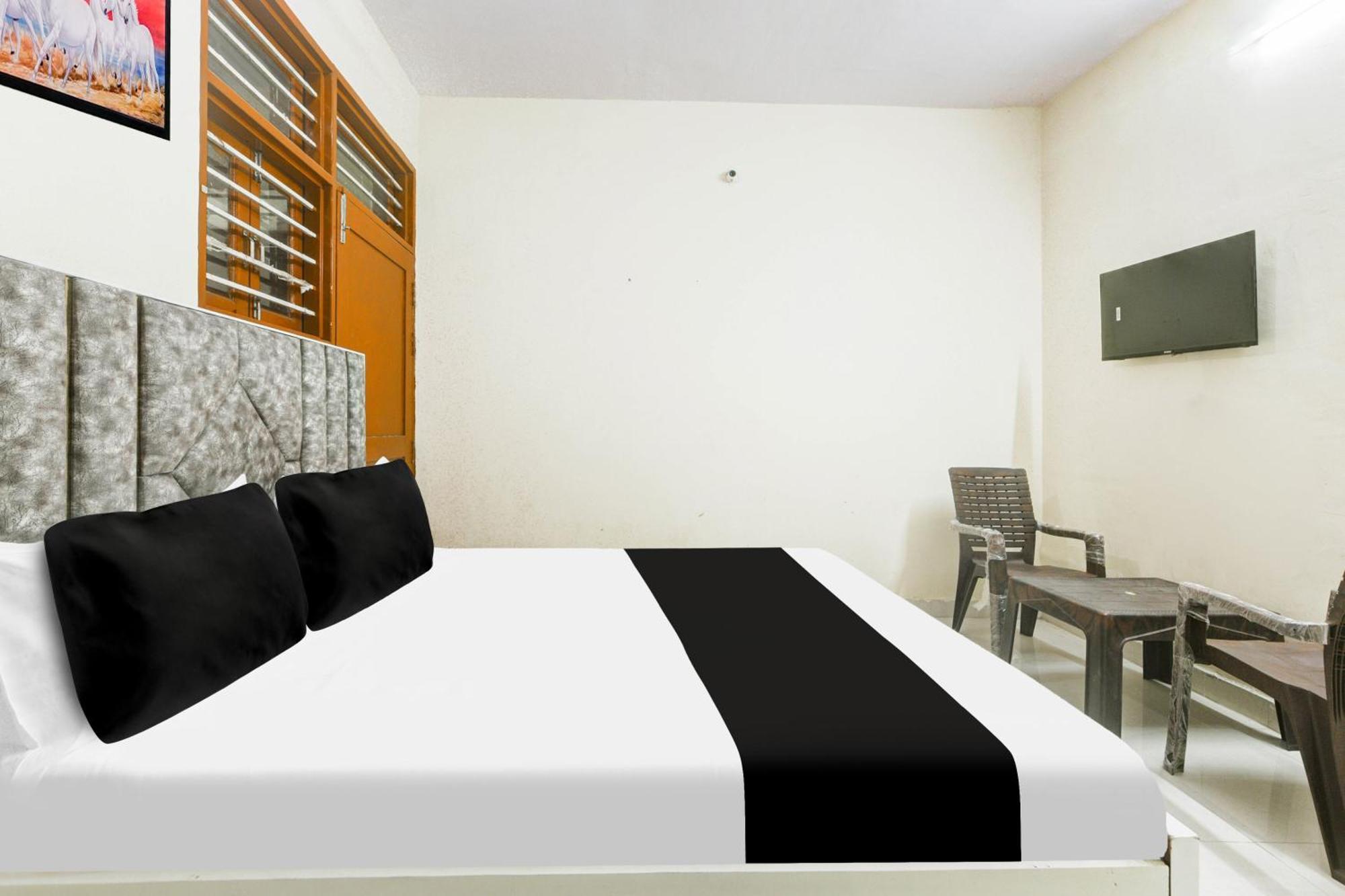 Hotel O J.D Kings Faridabad Extérieur photo